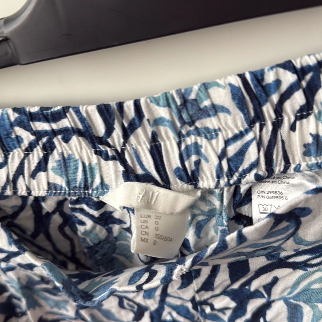 Blommiga shorts från H&M - 2