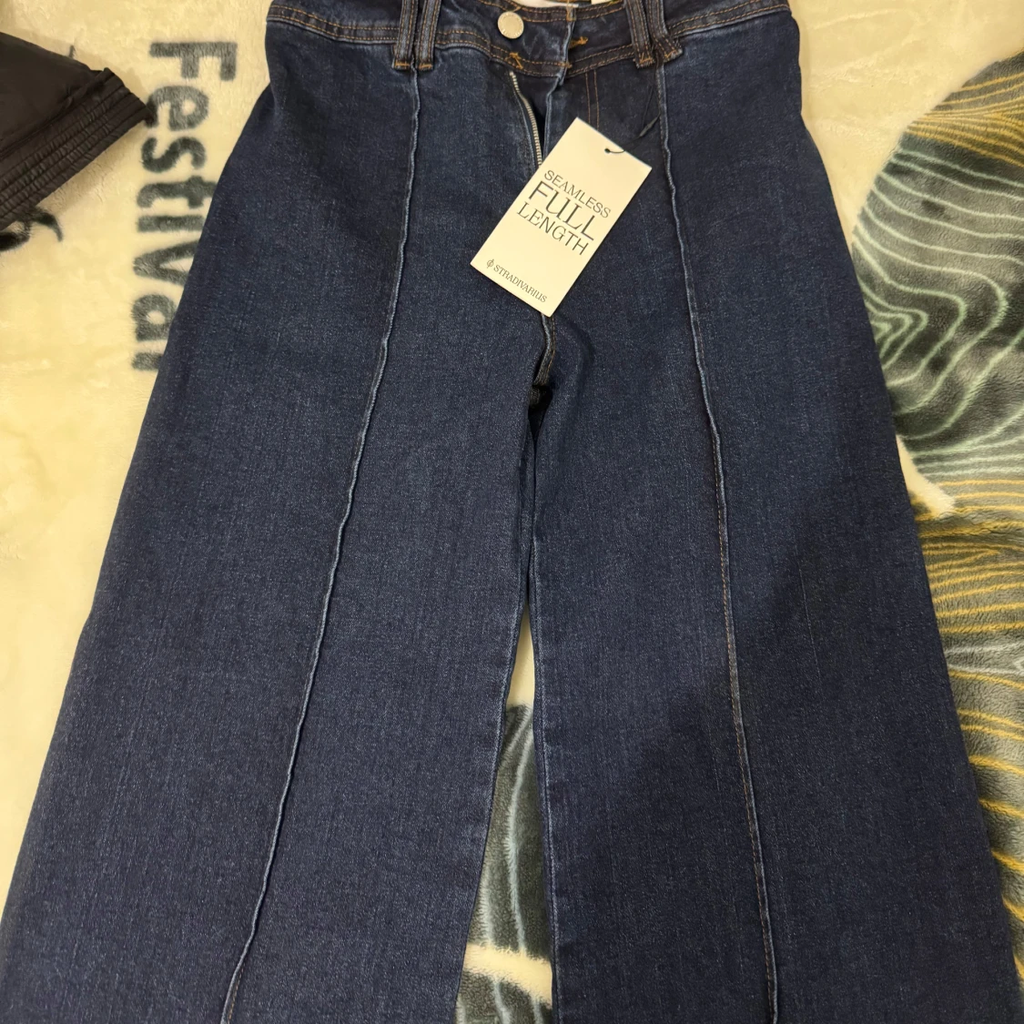 Mörkblå wide leg jeans med hög midja - 2