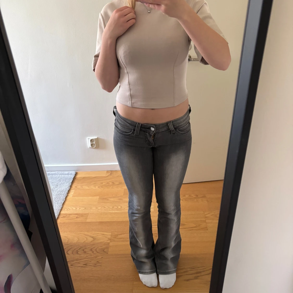 Grå bootcut jeans - 1