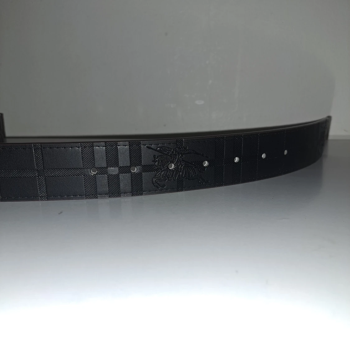 Burberry bälte (Vändbart) - 4