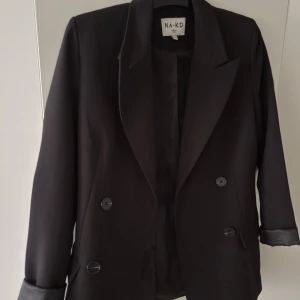 Kavaj/ skjortor - Säljer dessa, en del med prislapp och resterande använt 1-2 gånger