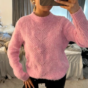 Rosa stickad  - Använd Max 4 gånger 💓