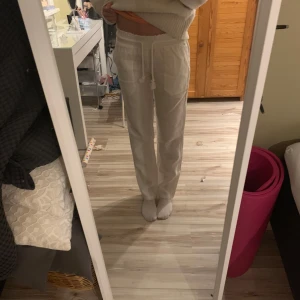 Vita linnebyxor från Skagen - Lägger upp igen för fri frakt, sänker även priset💕