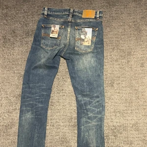 Nudie Jeans - Ett par nudie jeans i modellen lean dean! Oanvända med tags. | 28/32 | tveka inte på o höra av dig vid funderingar!