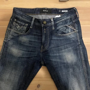 Replay Anbass jeans  - Replay Anbass jeans, inga defekter, riktigt fet wash, storlek: W30 L32. Ställ gärna frågor om du har någon.