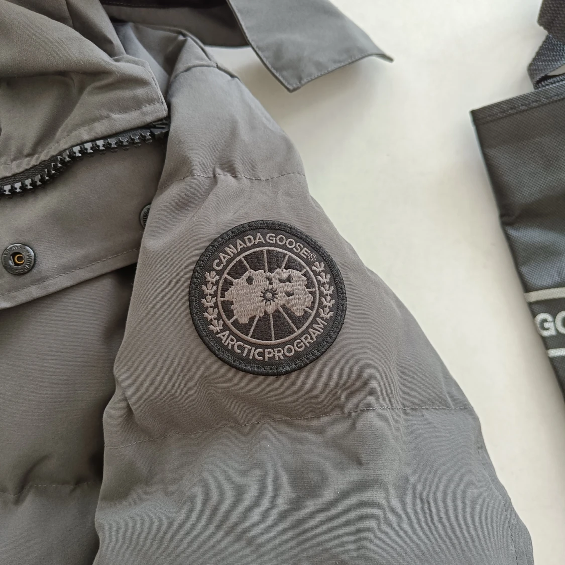 Grå dunjacka XXL - 3