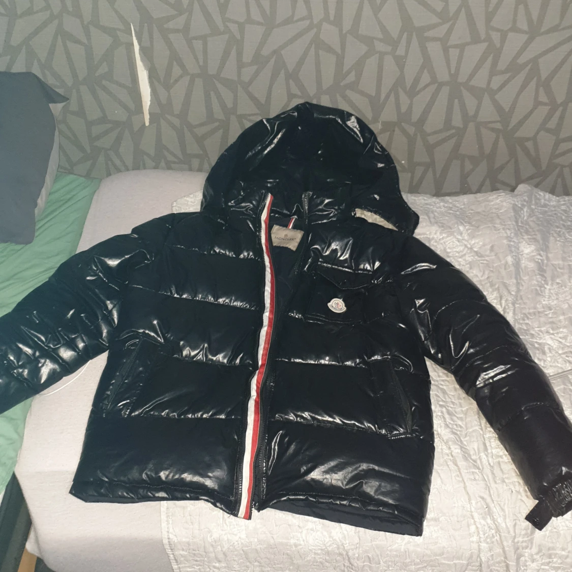 Svart pufferjacka från Moncler