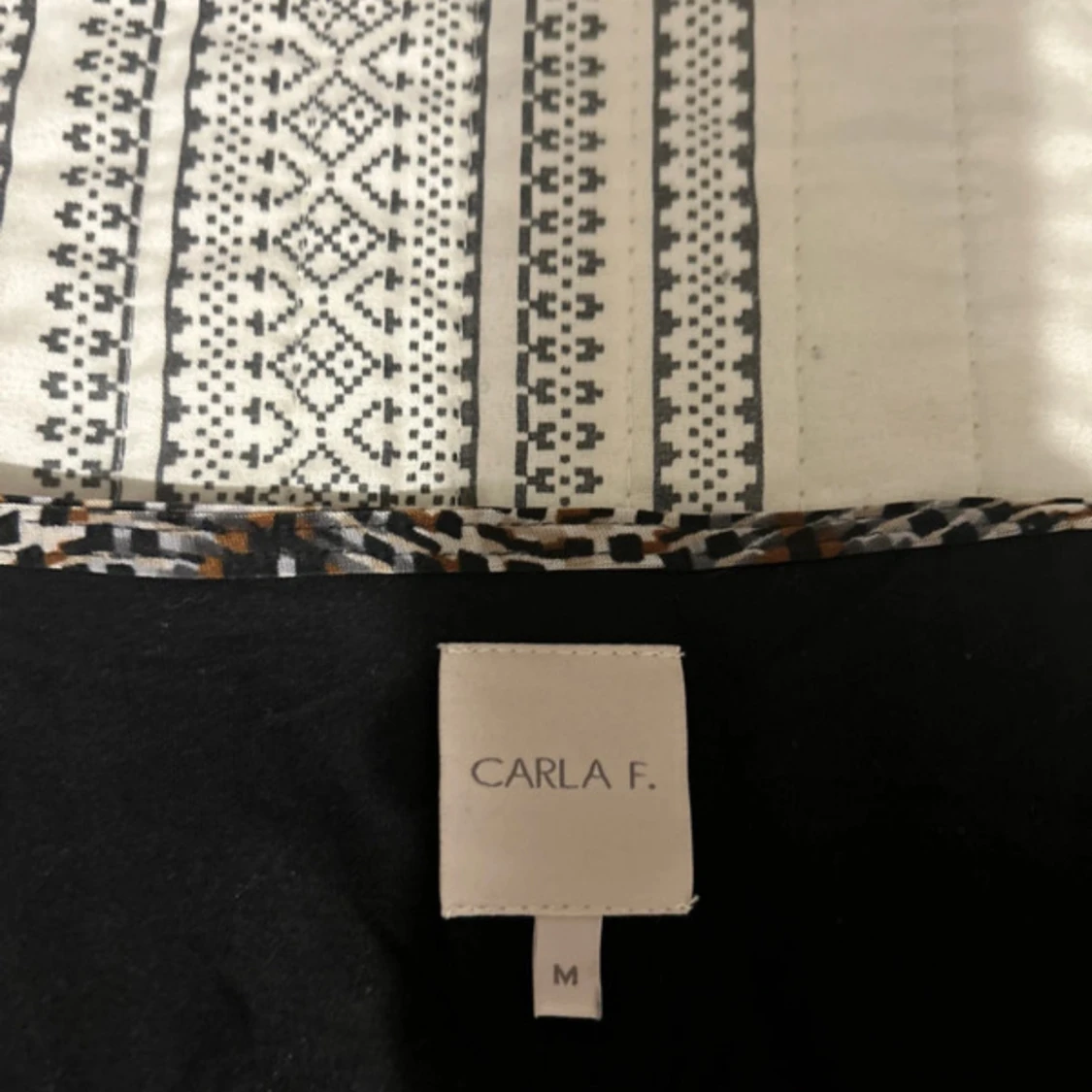 Mönstrad långklänning från Carla F - 4