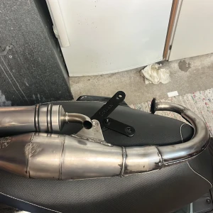 Leovince - Fint rör