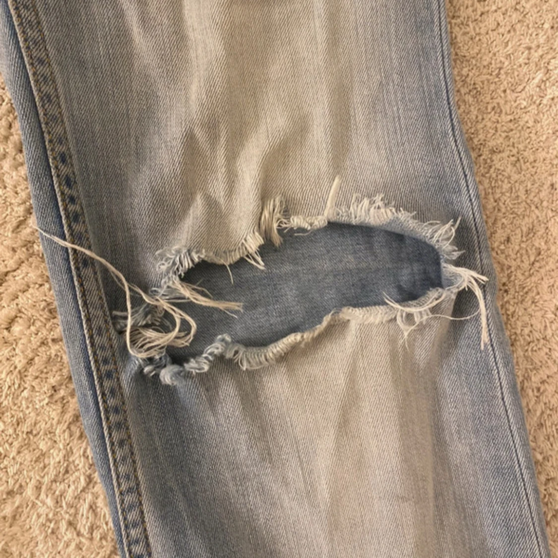 Ljusblå bootcut jeans - 4