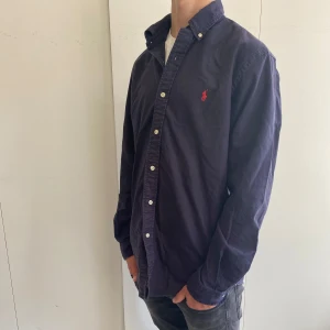 Ralph lauren skjorta  - Ralph lauren skjorta | Storlek: M | Skick: 9/10 | Först till kvarn!