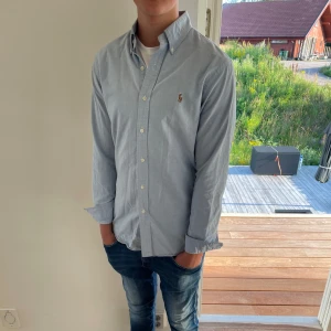Polo Ralph lauren skjorta  - Säljer nu denna Polo Ralph lauren skjorta, skriv för fler bilder/frågor🙌🏼
