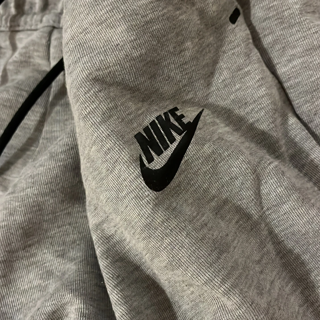 Grå mjukisbyxor från Nike  - 3