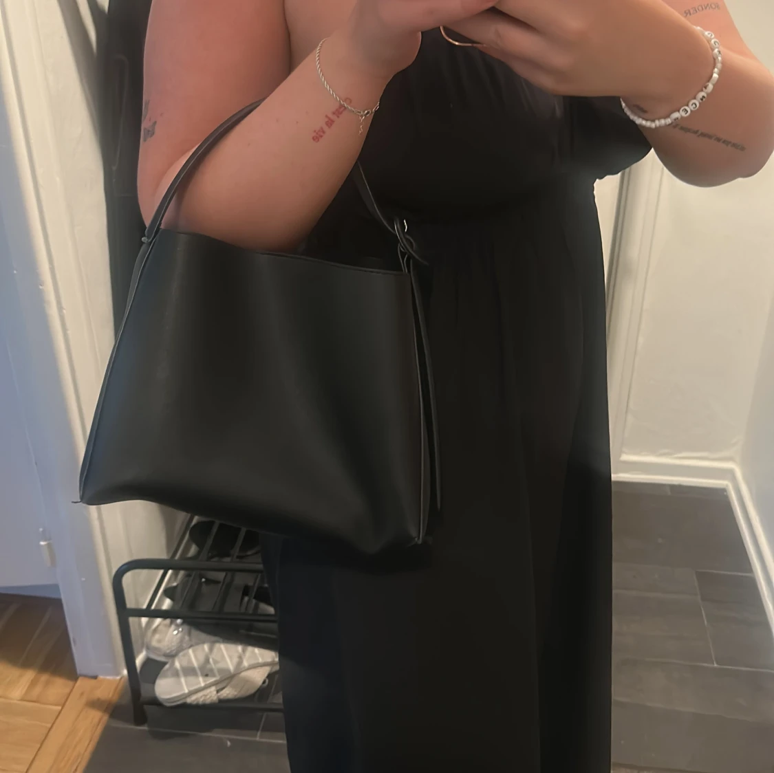 Svart handväska - 4