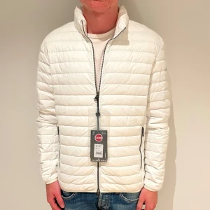 Colmar jacka  - Köp sker via - ricodelluxury.com