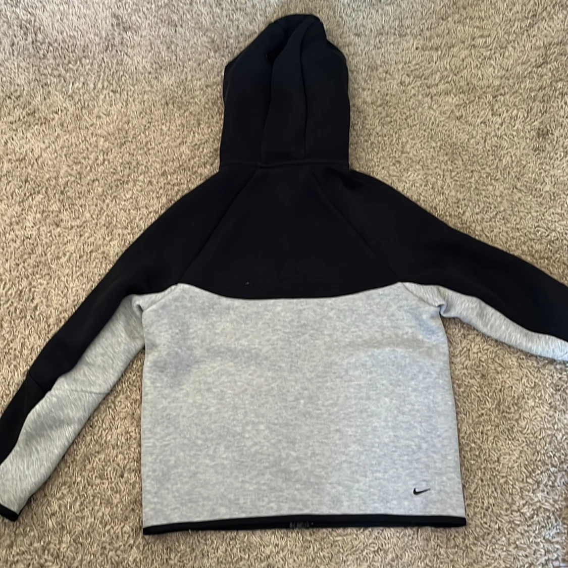 Nike tech svart grå XL 158-170 - 1