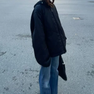 Cool Harley-Davidson jacka - Cool oversized vintage quiltad jacka från Harley-Davidson🌺 Köpt secondhand i Oslo