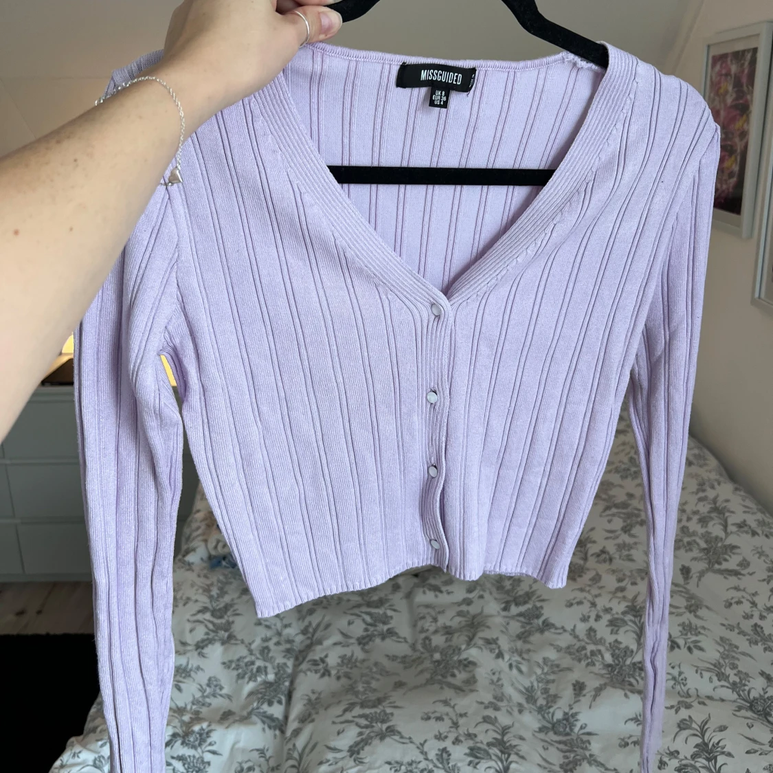 Lila ribbad kofta från Missguided - 4