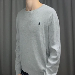 Ralph Lauren tröja  - Snygg raffe tröja i fint skick! 