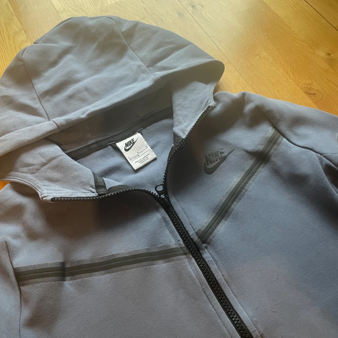 Ljusblå hoodiejacka från Nike - 2