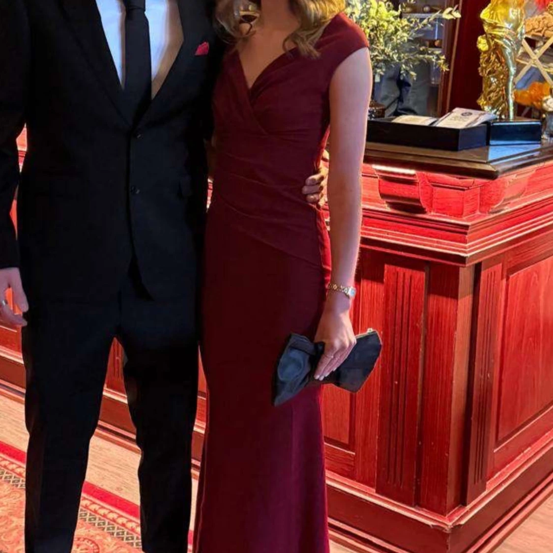 Vinröd långklänning - 4