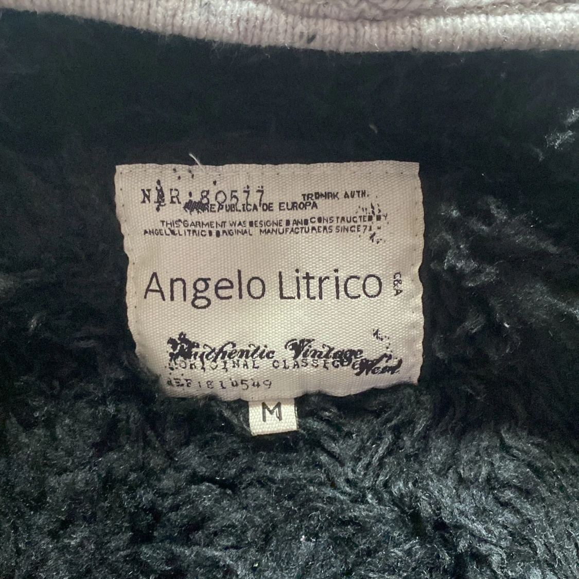 Ljusgrå stickad hoodie från Angelo Litrico - 2