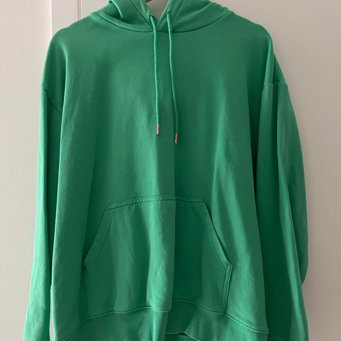 Grön oversized hoodie med huva