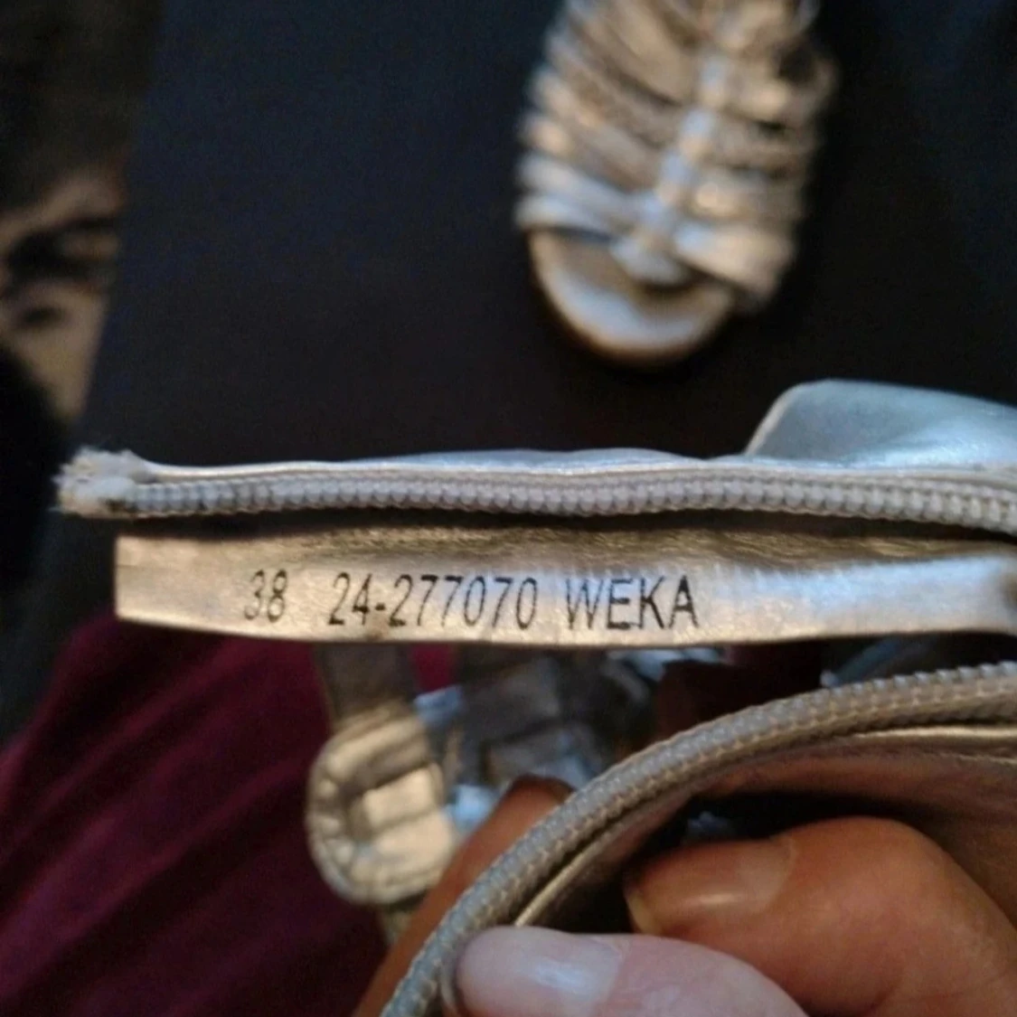 Silvriga sandaler från WEKA, strl 38 - 3