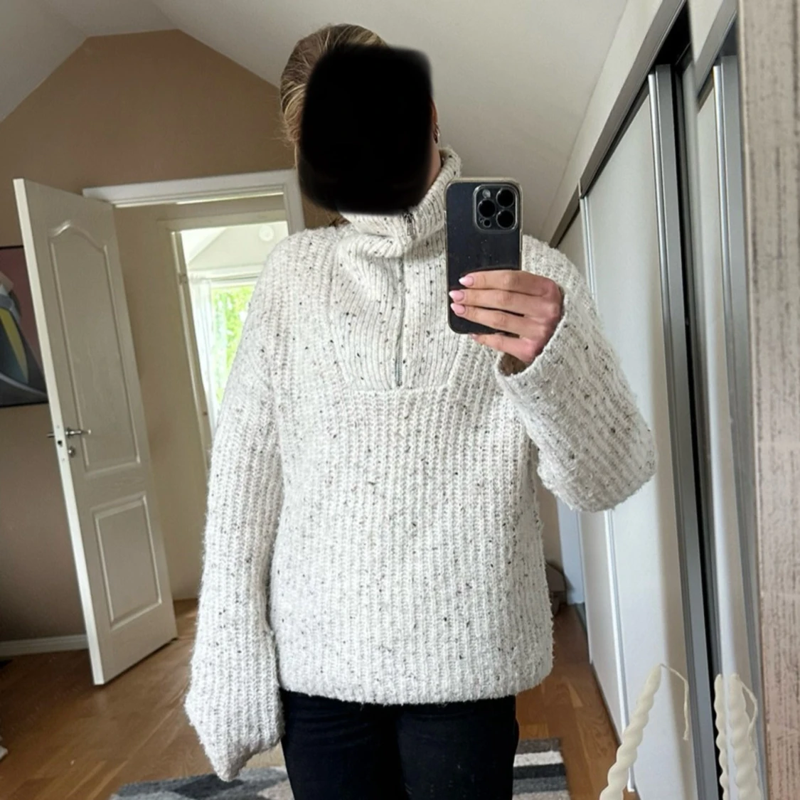 Vit stickad tröja - 1