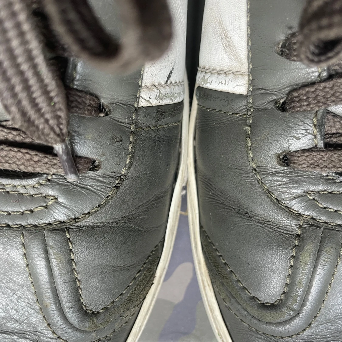 Valentino flycrews olivgröna - 3