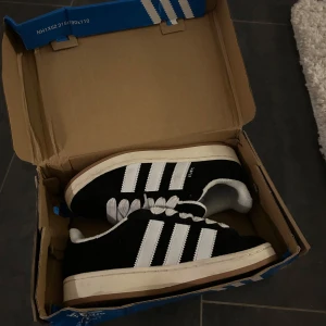 Campus - ‼️Intressekoll på mina helt nya campus‼️Oanvända då jag köpte fel storlek. Kommer i orginallåda.