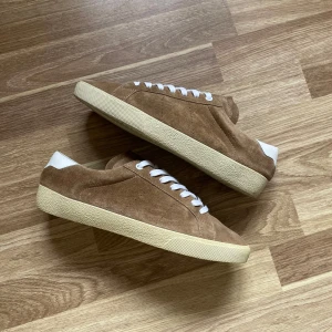 Saint Laurent SL/06 - Kom pm för mer info och bilder 🫡