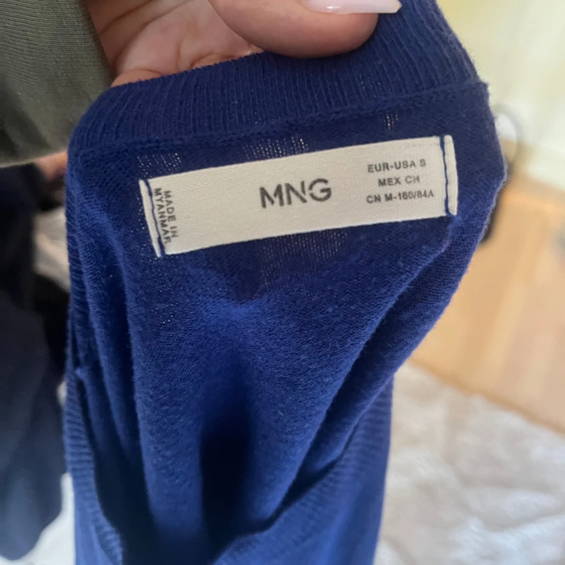 Blå långärmad tröja från MNG - 3