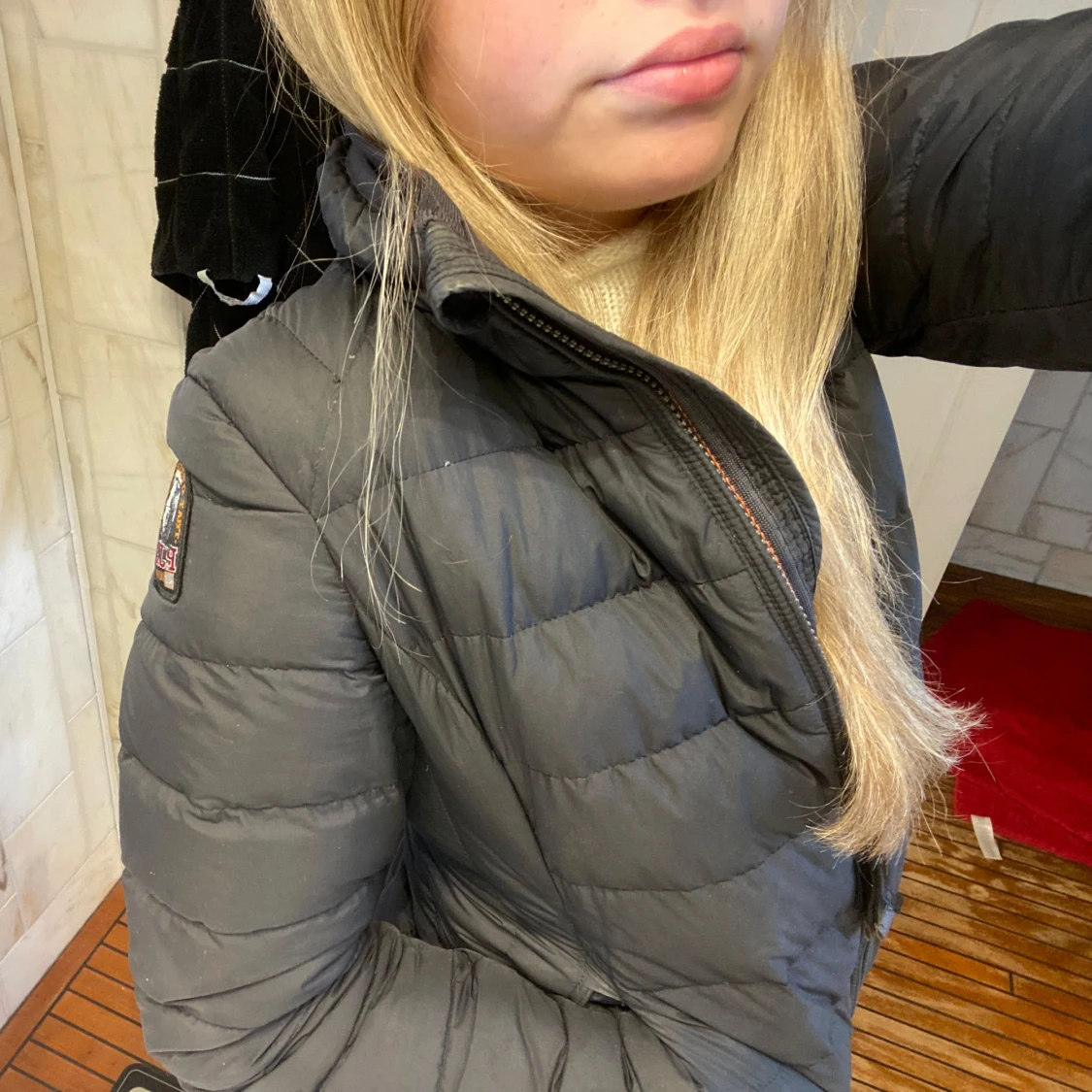 Svart pufferjacka från parajumper - 4