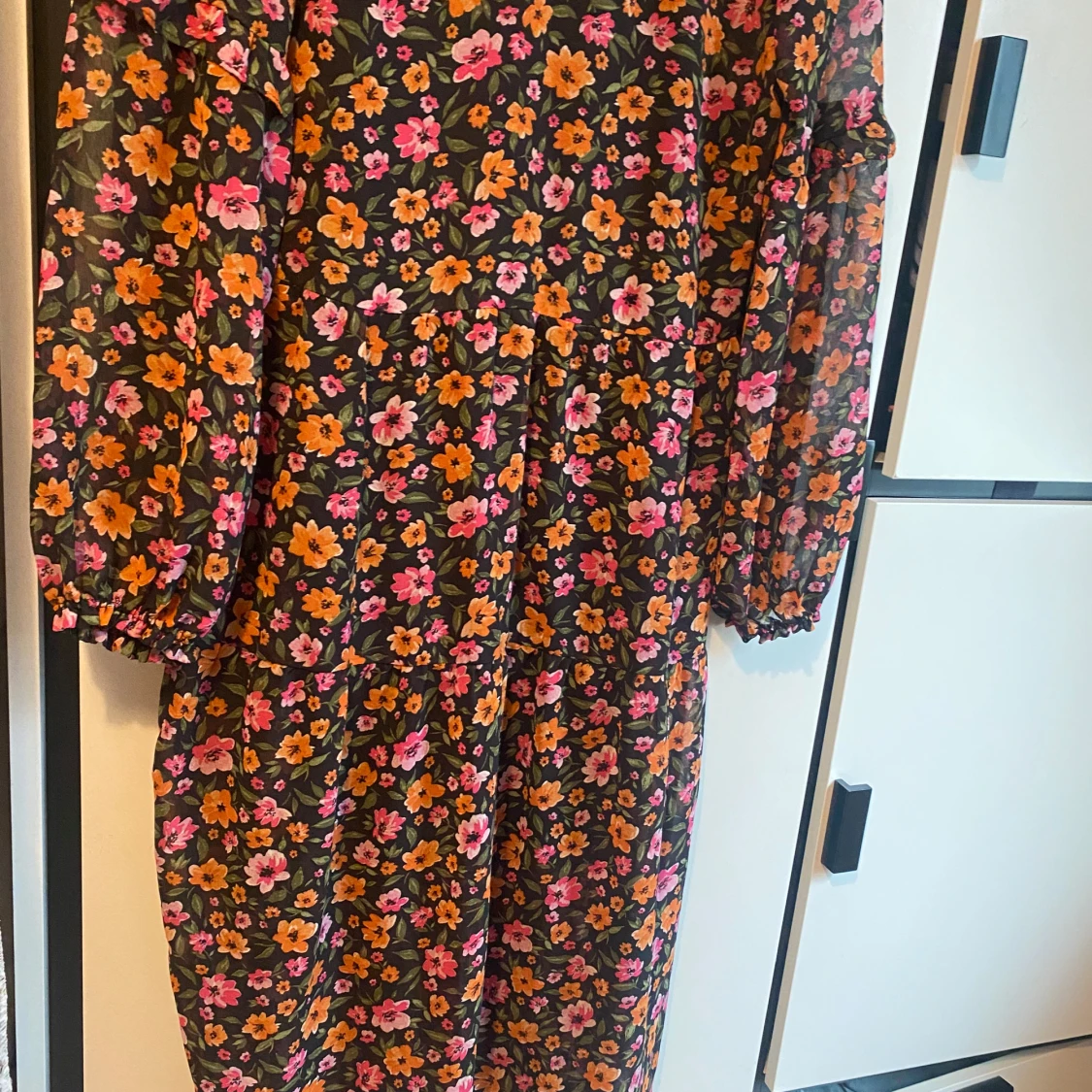 Blommig klänning från H&M Divided - 4