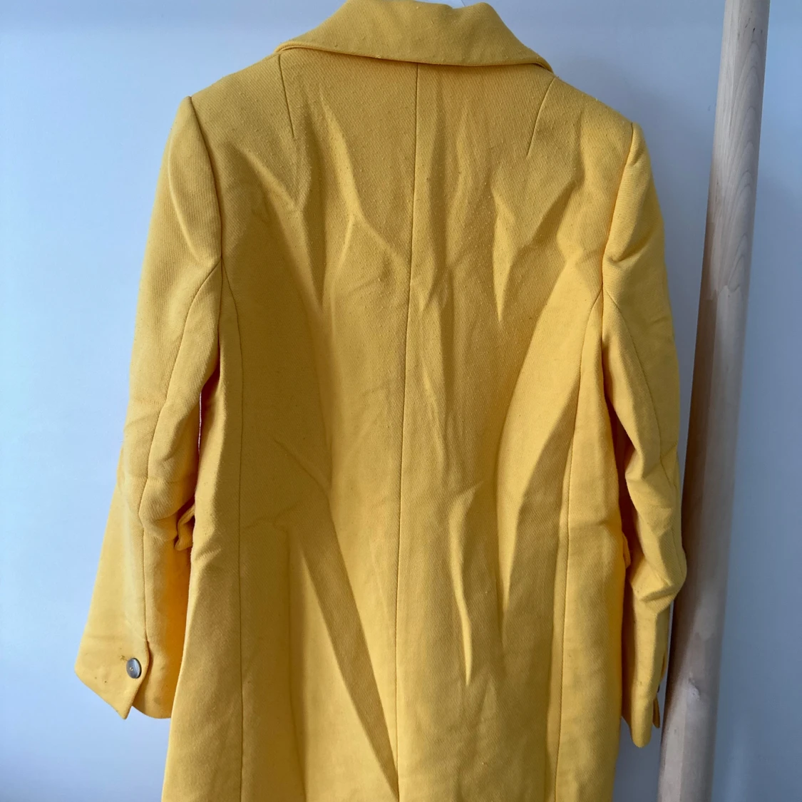 Gul kavaj från Mango, storlek M - 2