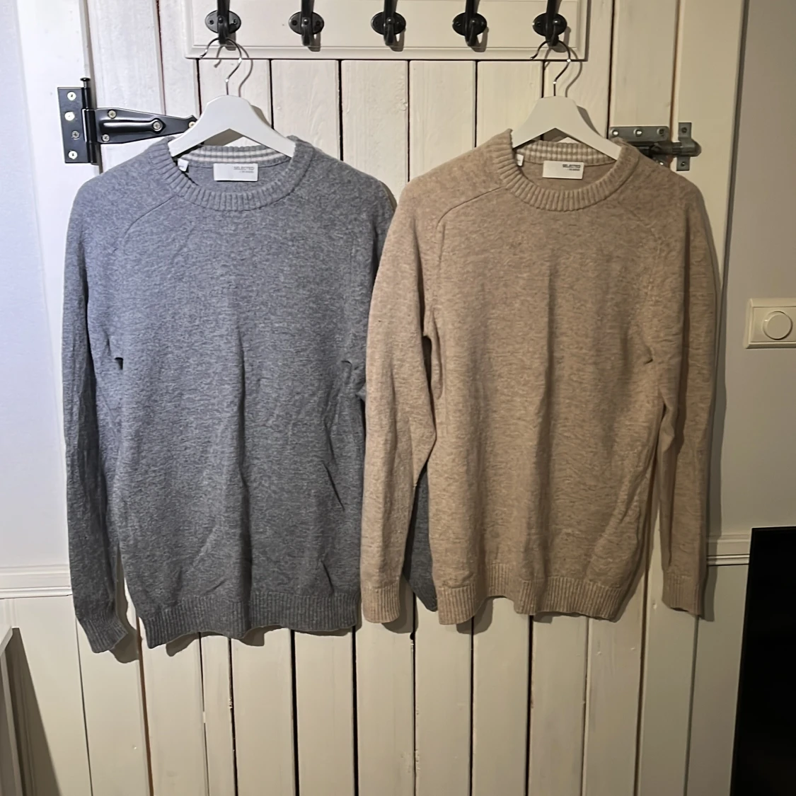 Grå och beige stickad tröja Selected