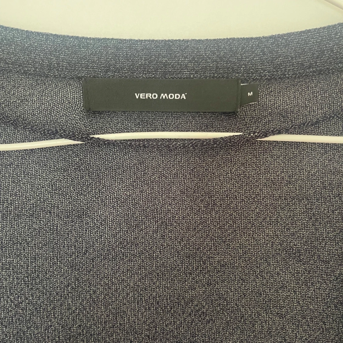 Mörkgrå kofta med volang från Vero Moda - 2