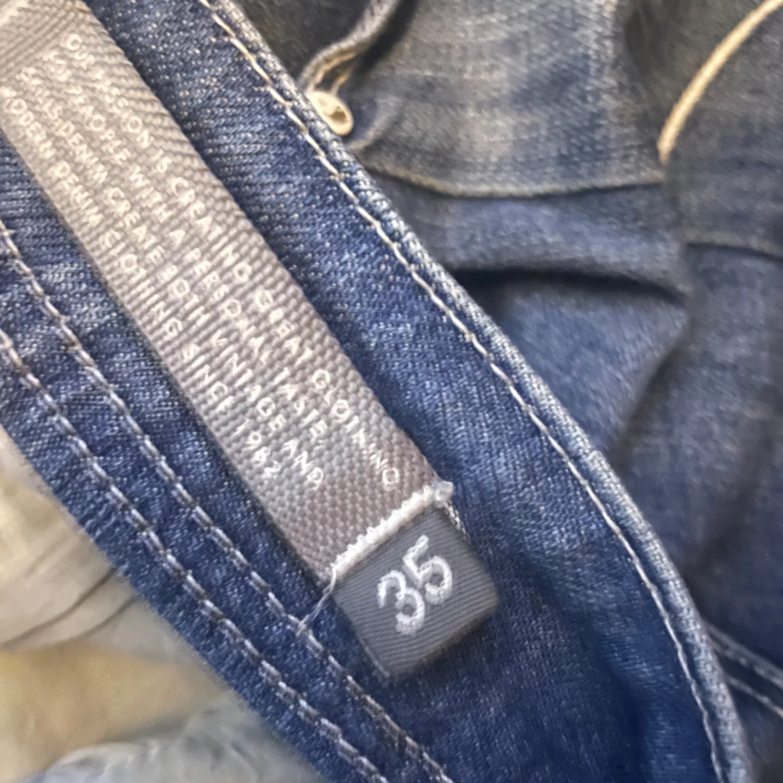 Blå jeansshorts från Skills Denim - 4