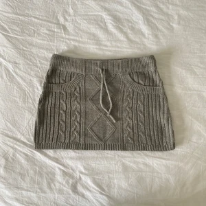 Stickad minikjol vintage  - Såld