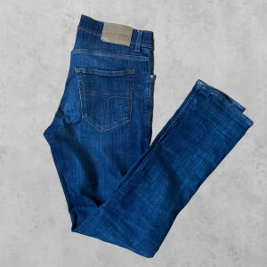 Tiger Of Sweden Jeans - Tiger of Sweden Jeans i toppen skick | Storlek 31/34, sitter kort, har stretch | Hör av dig vid minsta fråga😁