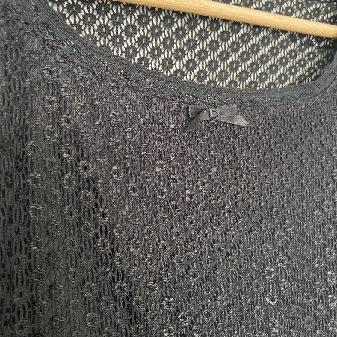 Snygg svart spets topp🖤 - 90