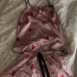 Silk Pyjamas - Swish bara 