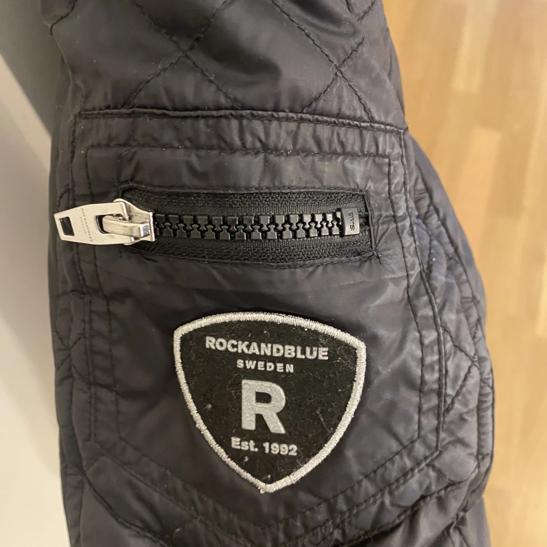 Rock and Blue jacka - 91