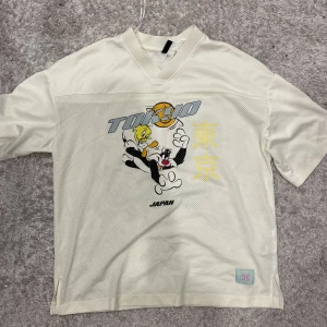 Oversized tshirt  - Jättefin oversize tshirt med tryck från HM. (Dm för nya bilder o prisändring)