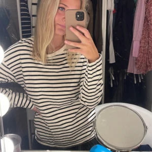 Sweatshirt randig zara - Storlek S