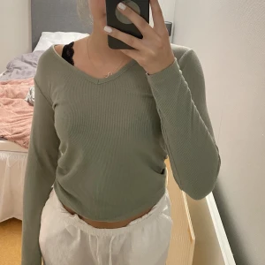 Topp - Jättefin topp i storlek xs. använd förtal gånger. Säljer för 150kr + frakt💕💕