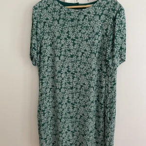 Klänning - Carin Wester - Nyskick 