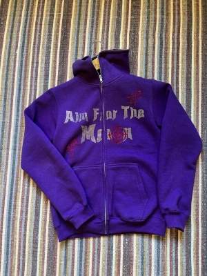 Rhinestone Zip - Rhinestone Zip Hoodie från AimForTheMoon. 