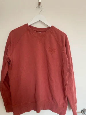 Rip Curl, tröja  - Strl: M Använt skick, men inga andra defekter 